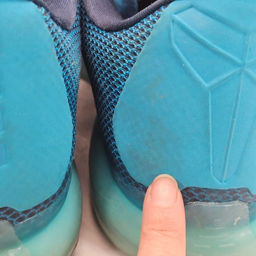 Nike pre owned